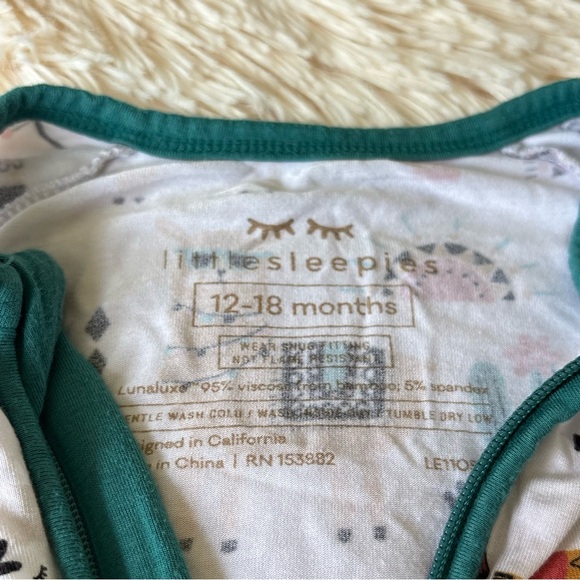 Little Sleepies Llama Love Zippy 12/18 - Picture 4 of 5
